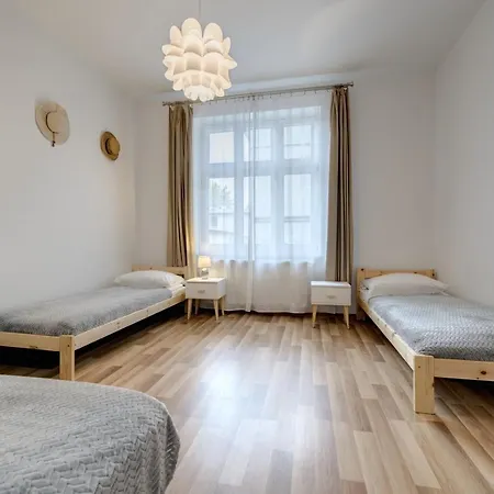 3 City - Anders Apartman *